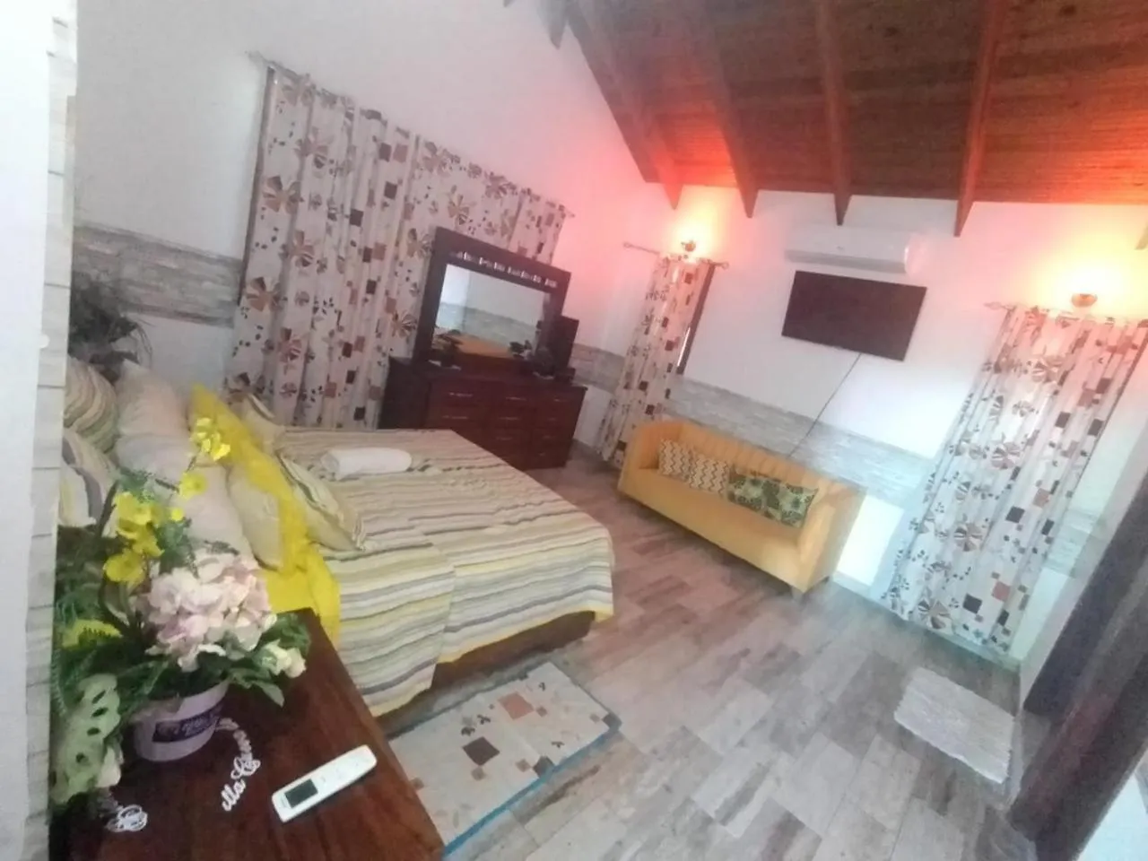 Villa Cueva Del Padre Pio Santiago De Los Caballeros Dominikanische Republik